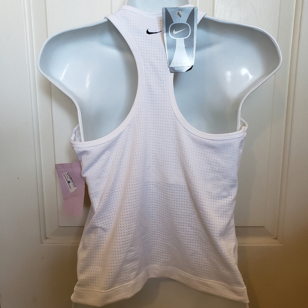 NWT Nike Dri-Fit Sport Tank Top Large - Picture 2 of 4